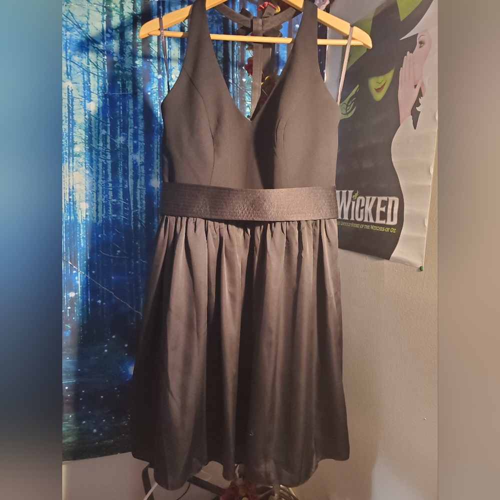 ONLY WORN ONCE Black Vera Wang dress like new size 12 lots of details!!